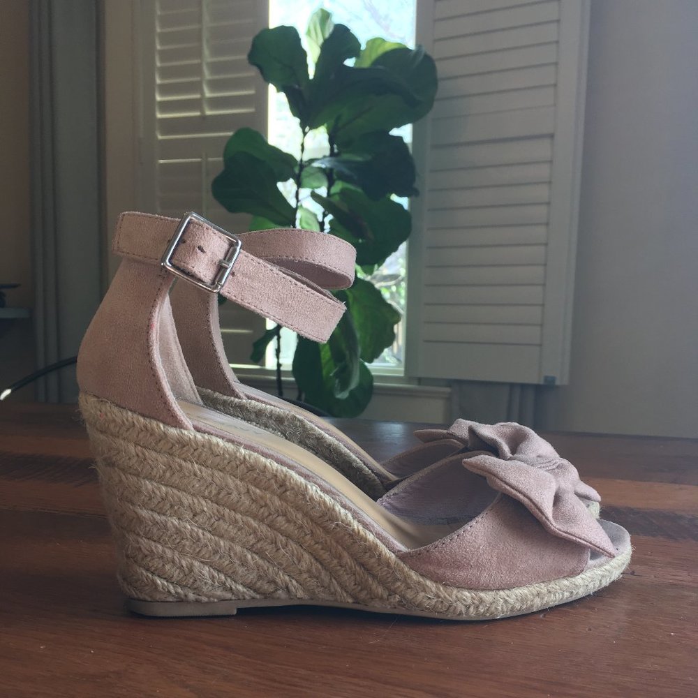 Blush Pink Old Navy Bow Espadrille Wedge -Sz 7